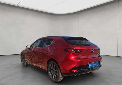 Mazda 3, 2025