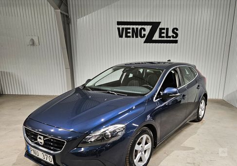 Volvo V40, 2013