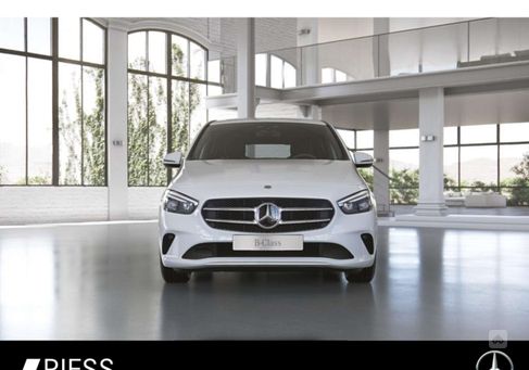 Mercedes-Benz B 200, 2019