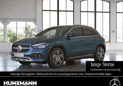 Mercedes-Benz GLA 250, 2021