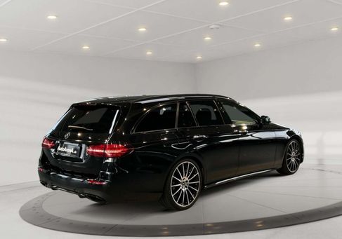 Mercedes-Benz E 400, 2020
