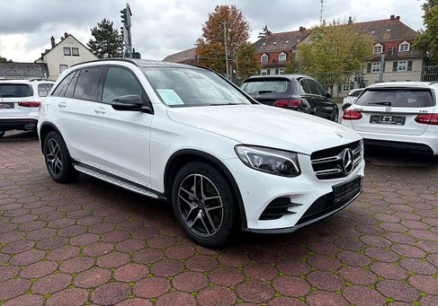 Mercedes-Benz GLC 350, 2018 3