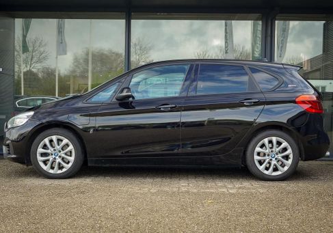 BMW 225 Active Tourer, 2017