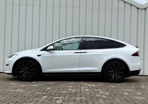 Tesla Model X, 2024 3