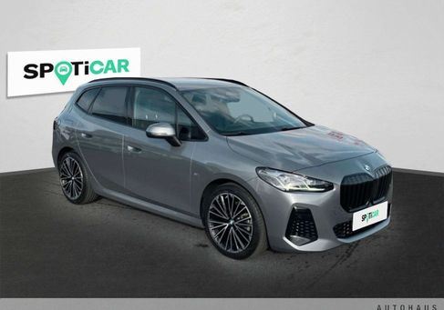 BMW 220, 2022 3