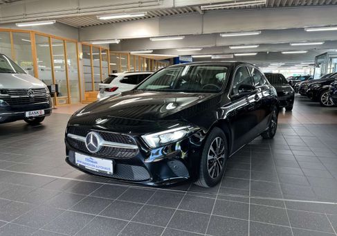 Mercedes-Benz A 180, 2023
