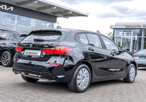 BMW 116, 2023