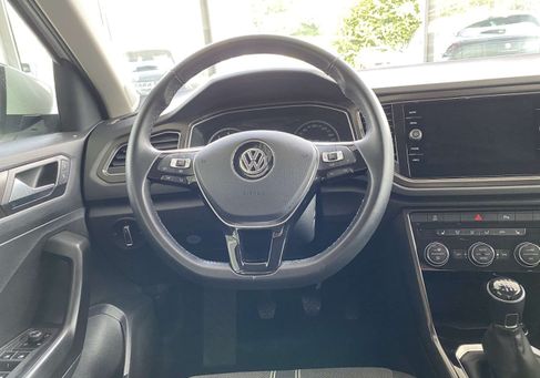 Volkswagen T-Roc, 2019