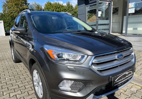 Ford Kuga, 2017