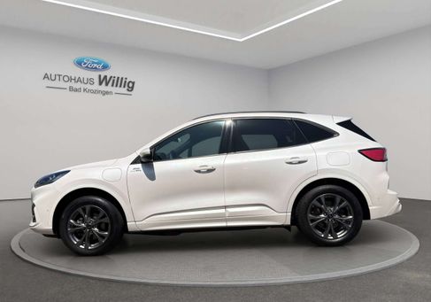 Ford Kuga, 2022