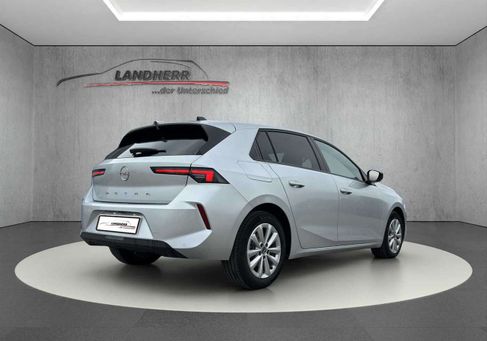 Opel Astra, 2025