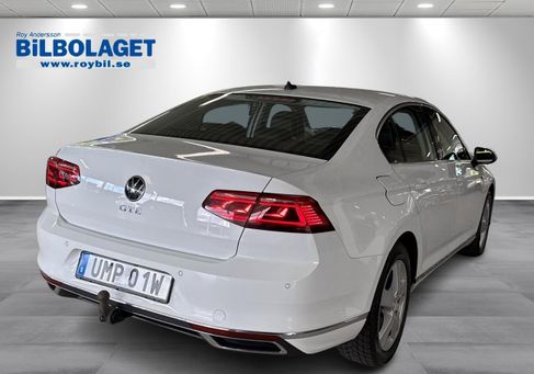 Volkswagen Passat, 2021