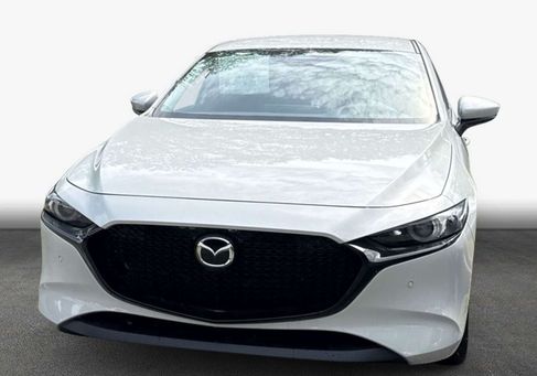 Mazda 3, 2025