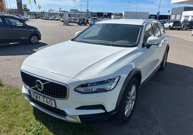 Volvo V90 Cross Country, 2019