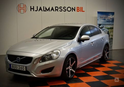 Volvo S60, 2011