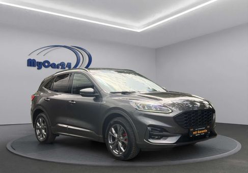 Ford Kuga, 2022