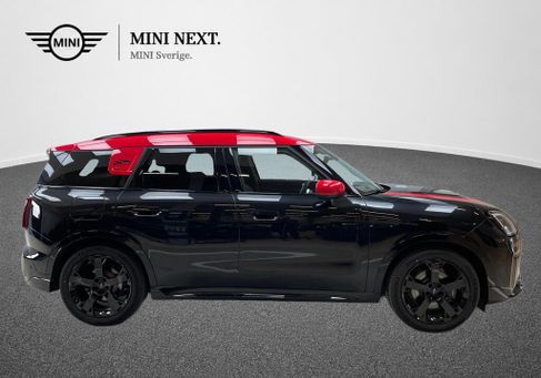 MINI, 2025