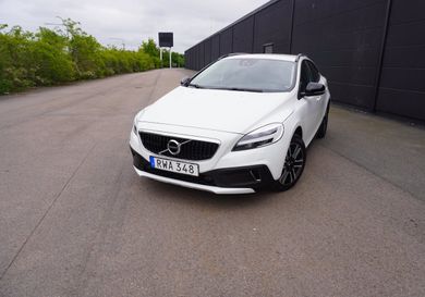 Volvo V40 Cross Country, 2019