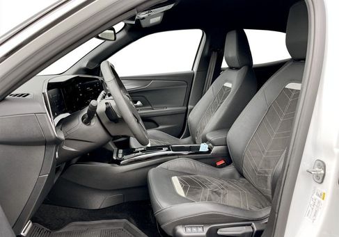 Opel Mokka, 2023 3