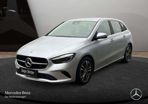 Mercedes-Benz B 200, 2025