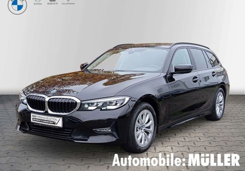 BMW 320, 2022