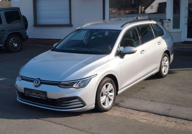 Volkswagen Golf, 2022