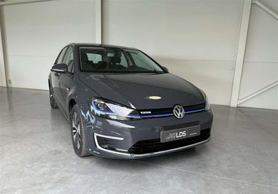 Volkswagen Golf, 2021