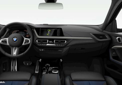 BMW 118, 2023 3