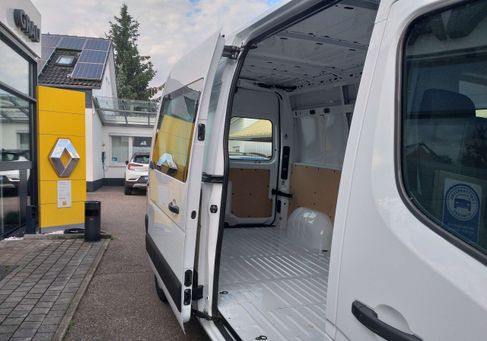 Renault Master, 2023