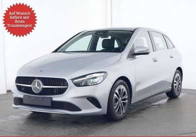 Mercedes-Benz B 180, 2024
