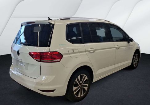 Volkswagen Touran, 2026 3