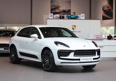 Porsche Macan, 2022