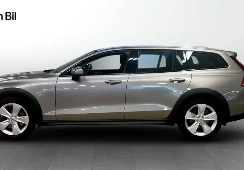 Volvo V60 Cross Country, 2020