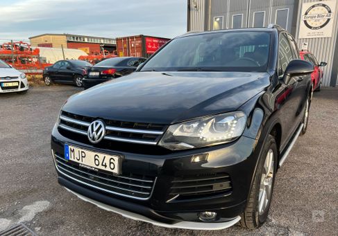 Volkswagen Touareg, 2012