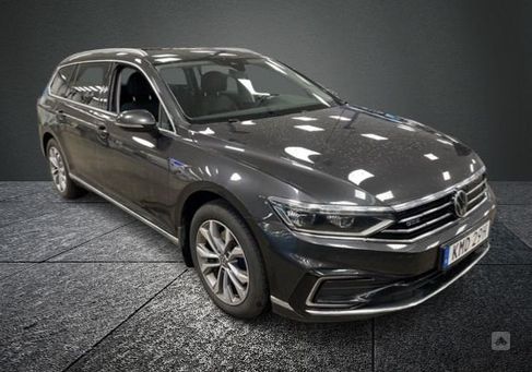 Volkswagen Passat Variant, 2021