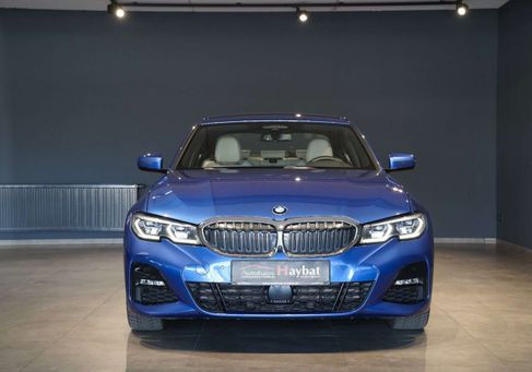 BMW 330, 2020