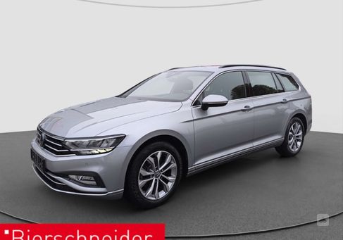 Volkswagen Passat Variant, 2022