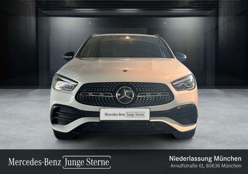 Mercedes-Benz GLA 250, 2021 3
