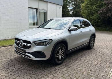 Mercedes-Benz GLA 180, 2020