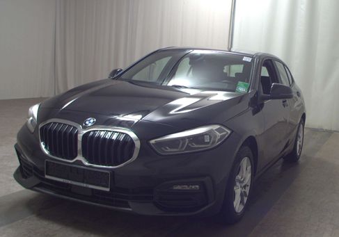 BMW 118, 2023