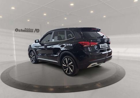 MG ZS, 2025