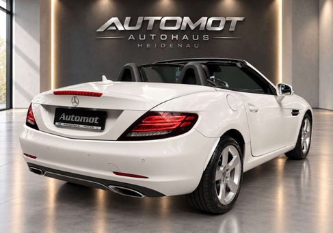 Mercedes-Benz SLC 180, 2018 3
