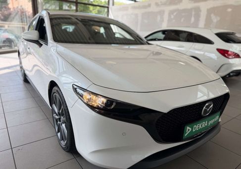 Mazda 3, 2021