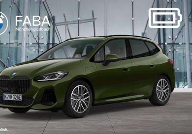 BMW 225, 2022