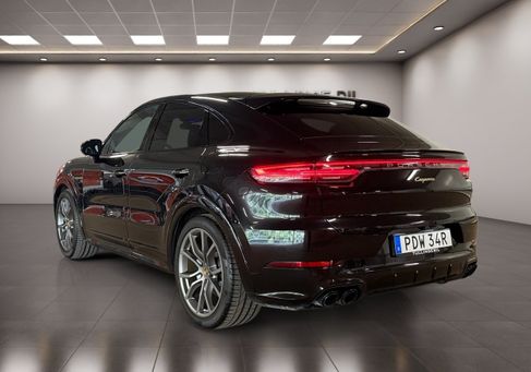 Porsche Cayenne, 2023