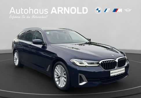 BMW 520, 2023 3