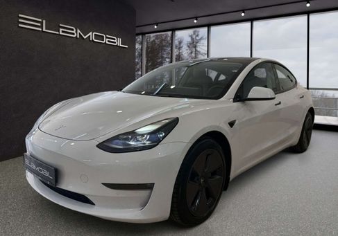 Tesla Model 3, 2022 2