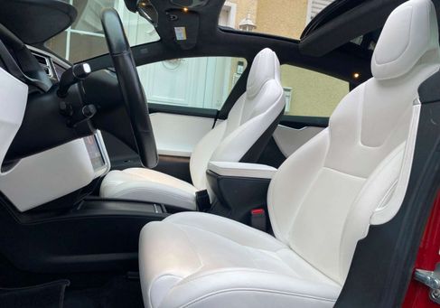 Tesla Model S, 2018