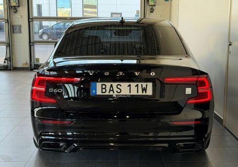 Volvo S60, 2022 3