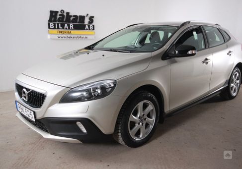 Volvo V40 Cross Country, 2017